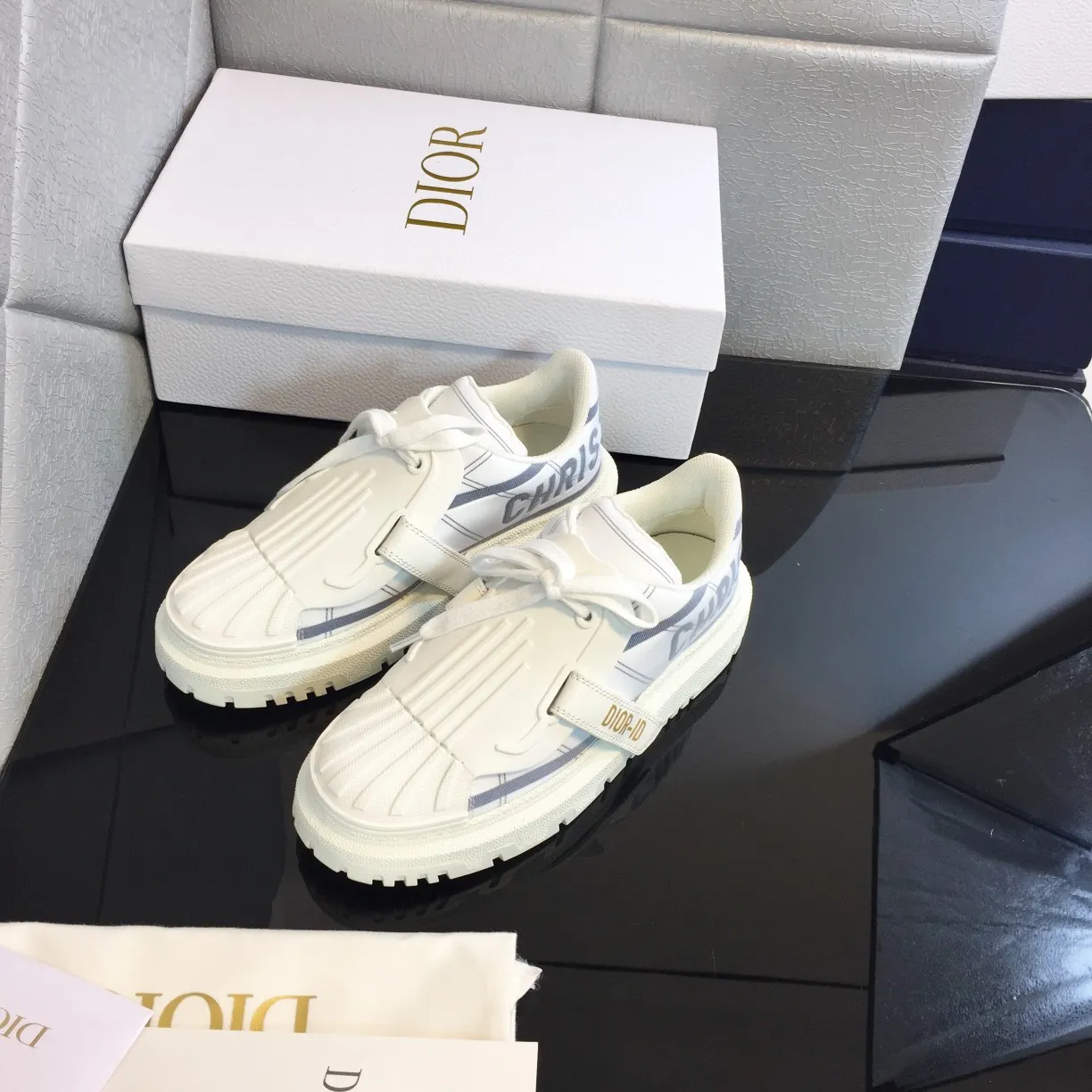 👟👟Ex-factory price 480👟👟 dior shell shoes, 2021 new colors, complete colors, quality depends on the details, welcome to see the board. The outsole is made of original T👟👟 ex-factory price U outsole, size: 35-41 (41 is custom-made, first order)